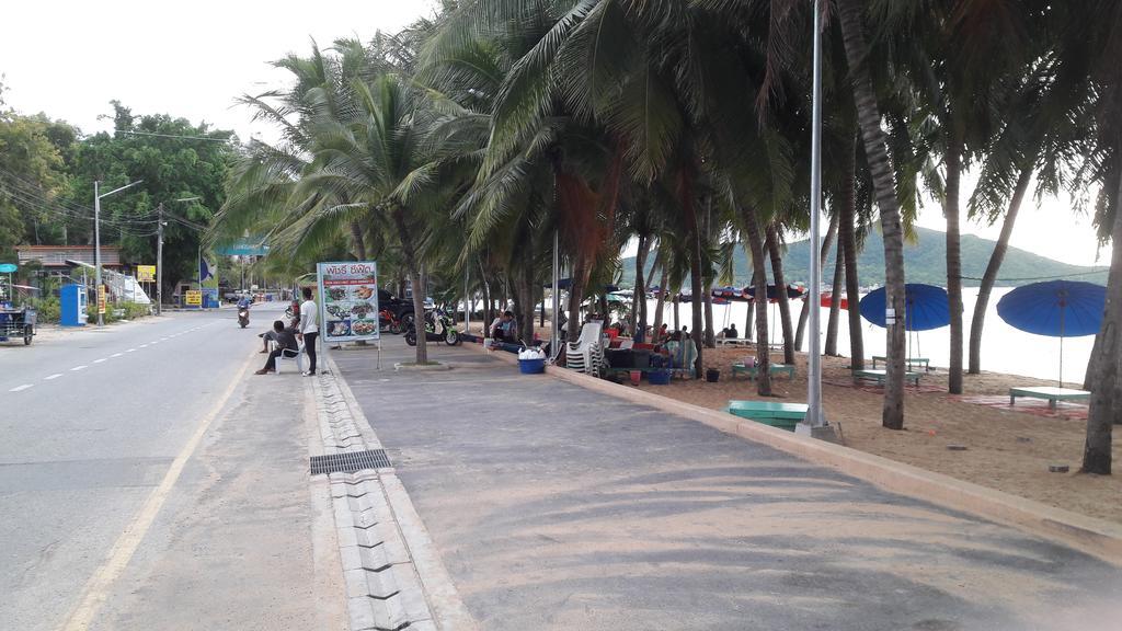Asia'S Beach Apartments Саттахип Экстерьер фото